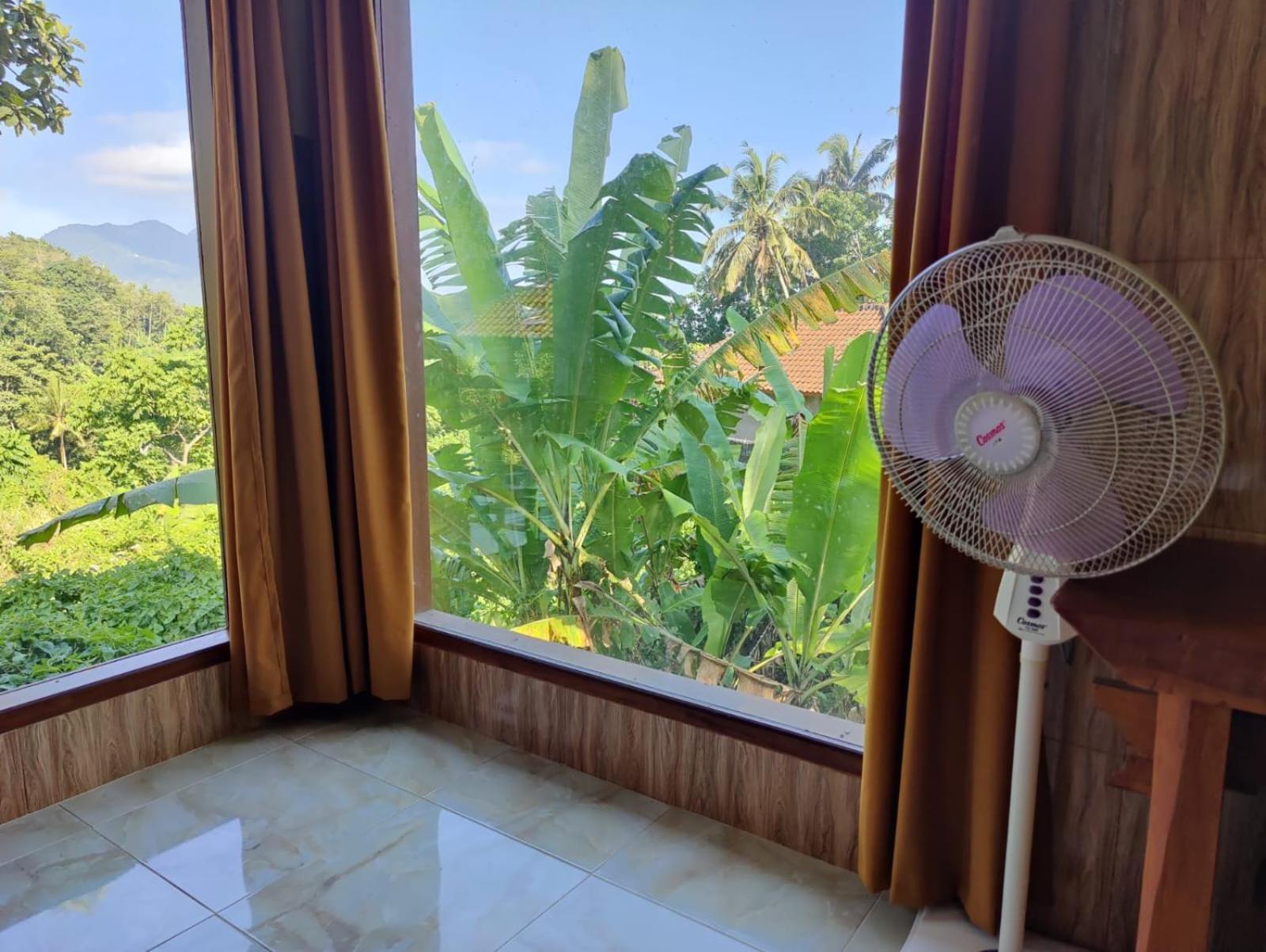 Hotel Padoba Mimpi House Karangasem Exterior foto